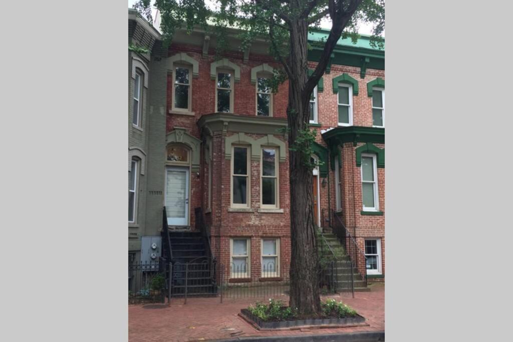 Lofty Dc Sanctuary Appartement Washington Buitenkant foto