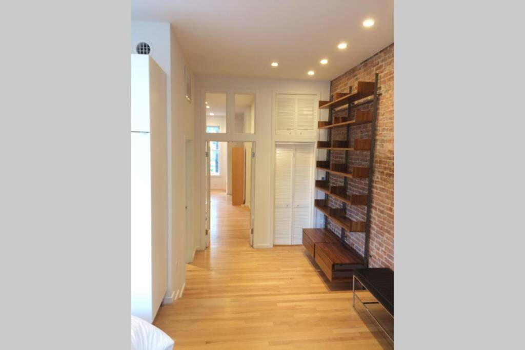 Lofty Dc Sanctuary Appartement Washington Buitenkant foto